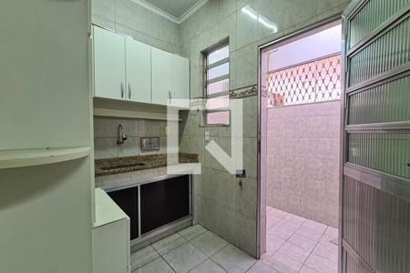 Casa à venda com 160m², 2 quartos e 1 vaga Casa à venda com 160m², 2 quartos e 1 vagaCozinha