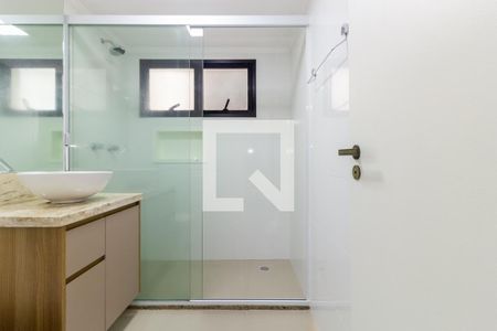 Apartamento para alugar com 80m², 2 quartos e 1 vaga Apartamento para alugar com 80m², 2 quartos e 1 vagaBanheiro