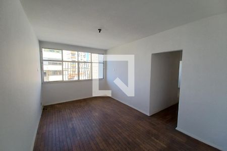 Sala de apartamento para alugar com 2 quartos, 72m² em Santa Rosa, Niterói