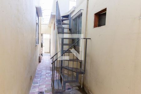 Casa para alugar com 60m², 2 quartos e sem vagaÁrea de Serviço