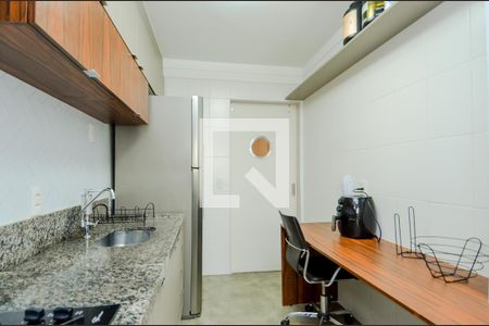 Apartamento à venda com 77m², 3 quartos e 2 vagasCozinha