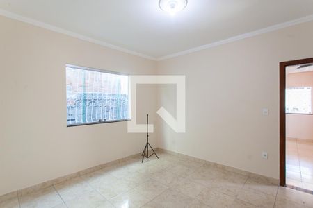 Casa para alugar com 122m², 2 quartos e 1 vagaQuarto 1