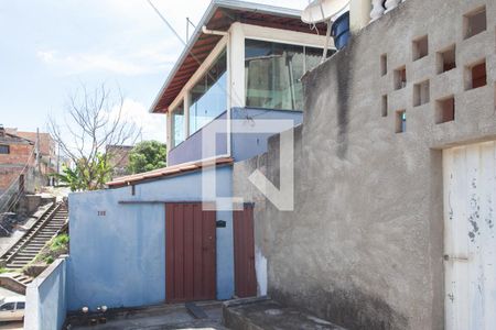 Casa para alugar com 122m², 2 quartos e 1 vagaFachada