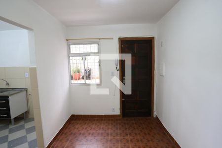 Sala de apartamento para alugar com 2 quartos, 49m² em Conjunto Habitacional Padre Manoel da Nóbrega, São Paulo