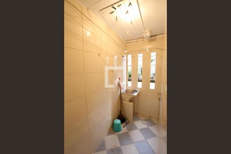 Área de Serviço de apartamento para alugar com 2 quartos, 49m² em Conjunto Habitacional Padre Manoel da Nóbrega, São Paulo