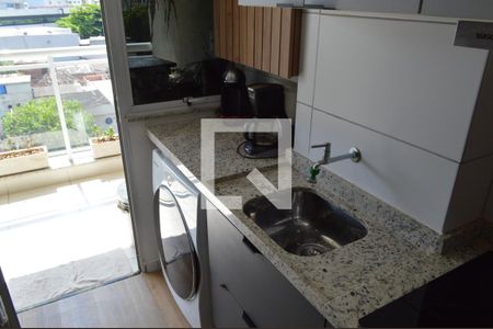 Apartamento para alugar com 60m², 2 quartos e 1 vagaÁrea de Serviço