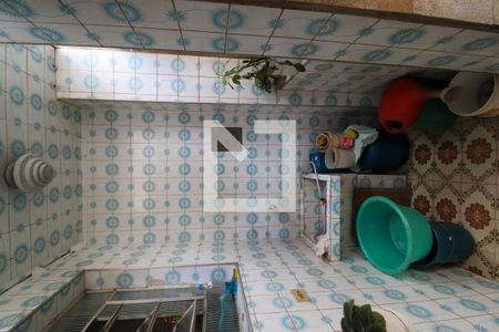 Casa à venda com 200m², 4 quartos e 2 vagasLavanderia