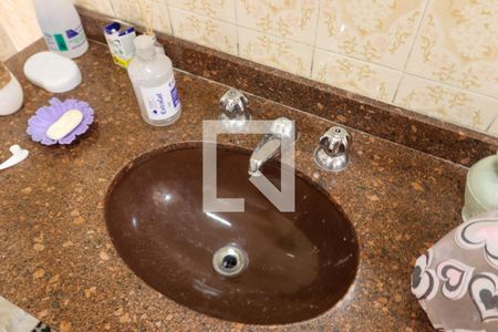 Casa à venda com 200m², 4 quartos e 2 vagasBanheiro da Suíte