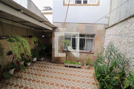 Casa à venda com 200m², 4 quartos e 2 vagasQuintal