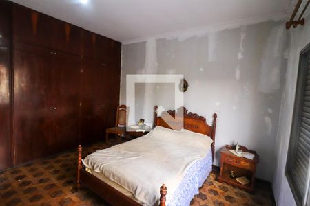 Casa à venda com 200m², 4 quartos e 2 vagasQuarto Suíte