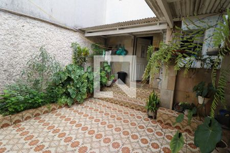 Casa à venda com 200m², 4 quartos e 2 vagasQuintal