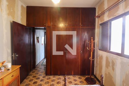 Quarto 1 de casa à venda com 4 quartos, 200m² em Parque São Jorge, São Paulo