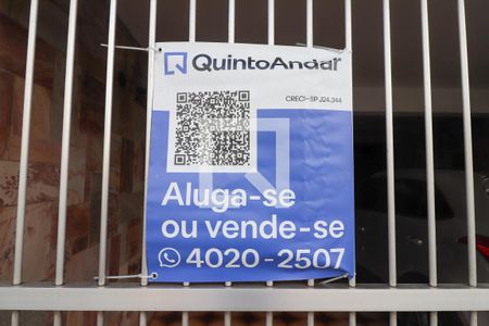 Casa à venda com 200m², 4 quartos e 2 vagasFachada