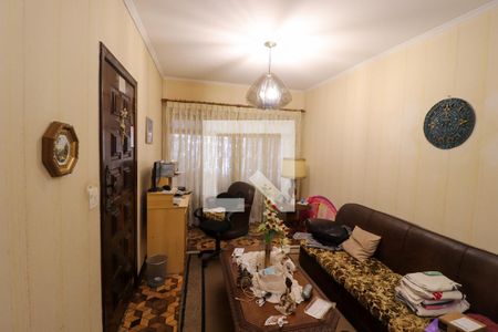 Sala de TV de casa à venda com 4 quartos, 200m² em Parque São Jorge, São Paulo