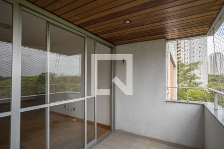 Sacada de apartamento para alugar com 3 quartos, 88m² em Vila Yara, Osasco