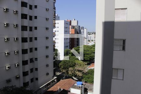 Vista do Quarto 1 de apartamento à venda com 3 quartos, 95m² em Cambuí, Campinas