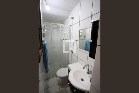 Banheiro da Suíte de casa à venda com 1 quarto, 120m² em Vila Granada, São Paulo