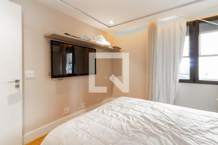 Suíte 1 de apartamento para alugar com 3 quartos, 125m² em Vila Uberabinha, São Paulo