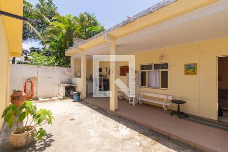 Casa para alugar com 60m², 1 quarto e sem vaga Casa para alugar com 60m², 1 quarto e sem vagaQuintal