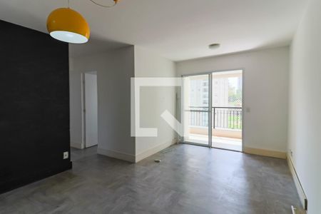 Sala de apartamento para alugar com 3 quartos, 75m² em Jardim Parque Morumbi, São Paulo