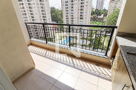 Apartamento para alugar com 75m², 3 quartos e 1 vaga Apartamento para alugar com 75m², 3 quartos e 1 vagaVaranda