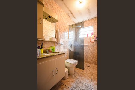 Casa para alugar com 200m², 3 quartos e 2 vagasBanheiro suíte