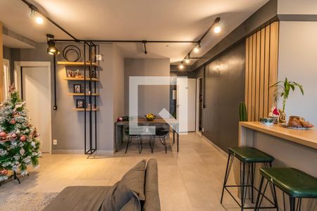 Sala de apartamento à venda com 2 quartos, 70m² em Alphaville Empresarial, Barueri