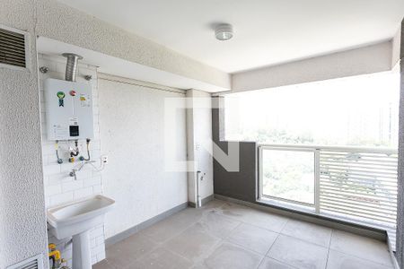 Varanda / área de serviço de apartamento à venda com 2 quartos, 57m² em Vila Andrade, São Paulo