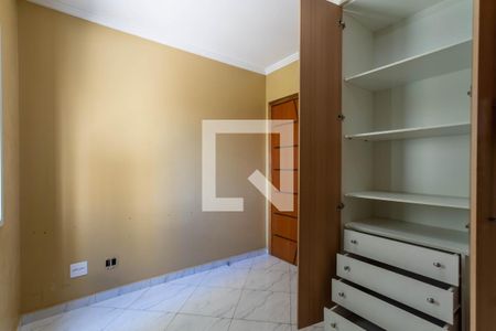 Quarto 2 de apartamento à venda com 3 quartos, 80m² em Jardim Flor da Montanha, Guarulhos
