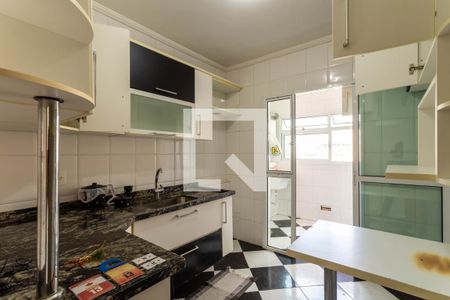 Apartamento à venda com 80m², 3 quartos e 2 vagasCozinha