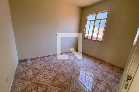 Quarto 2 de casa para alugar com 2 quartos, 70m² em Vila Flávia, Duque de Caxias
