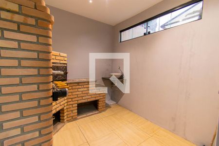 Casa à venda com 100m², 3 quartos e 1 vagaChurrasqueira