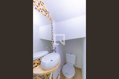 Lavabo de casa à venda com 3 quartos, 100m² em Vila Olinda, São Paulo