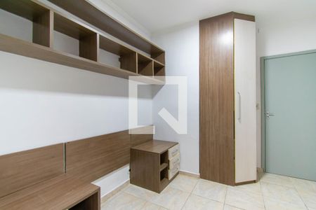 Quarto  de casa à venda com 3 quartos, 100m² em Vila Olinda, São Paulo