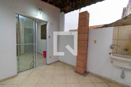 Casa à venda com 100m², 3 quartos e 1 vagaárea de serviço