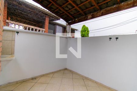 Casa à venda com 100m², 3 quartos e 1 vagaárea de serviço
