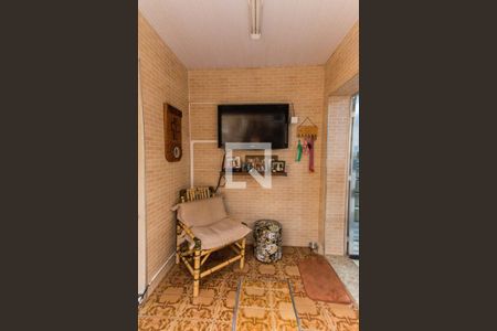 Casa à venda com 156m², 3 quartos e 1 vaga Casa à venda com 156m², 3 quartos e 1 vagaQuintal