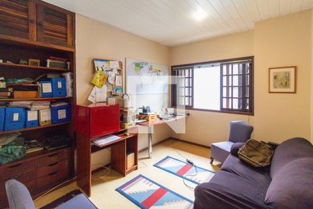 Casa à venda com 200m², 3 quartos e 2 vagasQuarto 3