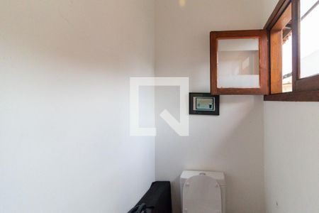 Casa à venda com 200m², 3 quartos e 2 vagasLavabo da edícula