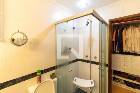 Casa à venda com 200m², 3 quartos e 2 vagasBanheiro do quarto 1