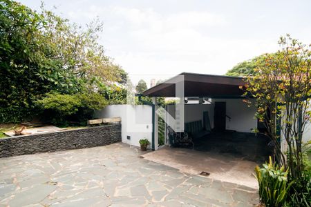 Casa à venda com 310m², 4 quartos e 3 vagasGaragem