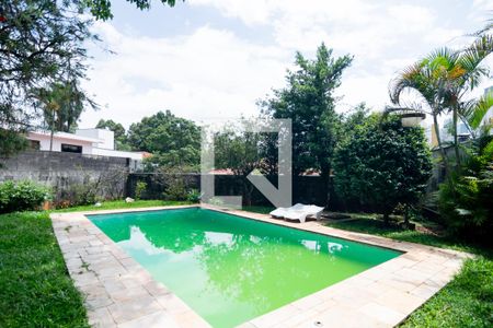 Casa à venda com 310m², 4 quartos e 3 vagasÁrea Externa Piscina