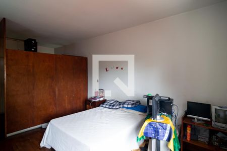 Casa à venda com 310m², 4 quartos e 3 vagasQuarto 3 - Suíte