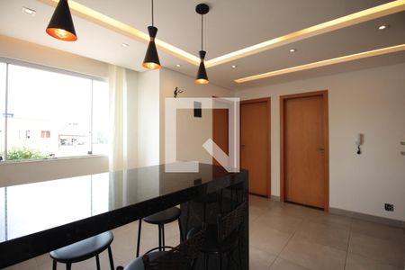 Sala e Cozinha de apartamento à venda com 2 quartos, 60m² em Mantiqueira, Belo Horizonte