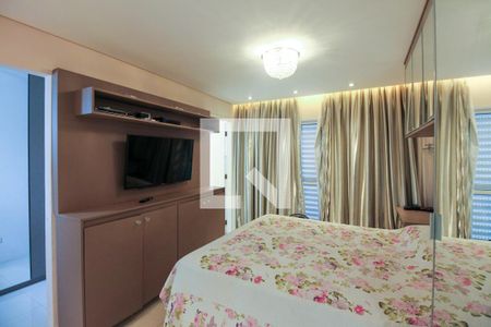 Casa à venda com 243m², 3 quartos e 4 vagas Casa à venda com 243m², 3 quartos e 4 vagasSuíte 1