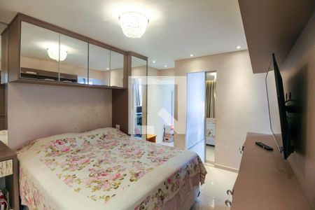 Casa à venda com 243m², 3 quartos e 4 vagas Casa à venda com 243m², 3 quartos e 4 vagasSuíte 1