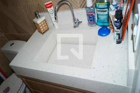 Apartamento à venda com 35m², 2 quartos e sem vaga Apartamento à venda com 35m², 2 quartos e sem vagaBanheiro