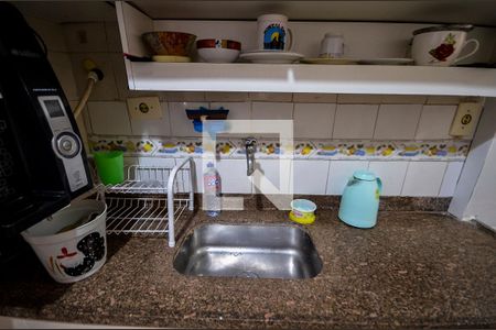 Casa à venda com 240m², 4 quartos e 1 vaga Casa à venda com 240m², 4 quartos e 1 vagaCozinha