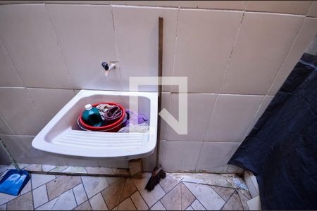 Casa à venda com 240m², 4 quartos e 1 vaga Casa à venda com 240m², 4 quartos e 1 vagaÁrea de Serviço