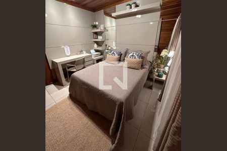 Casa de condomínio à venda com 810m², 4 quartos e 3 vagas Casa de condomínio à venda com 810m², 4 quartos e 3 vagasQuarto 3